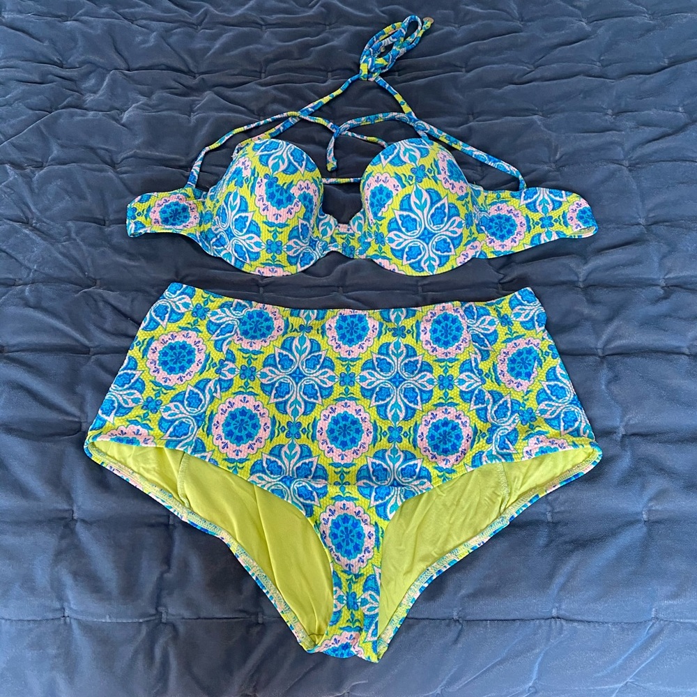 Topshop High-Waisted Bikini (Top & Bottoms)